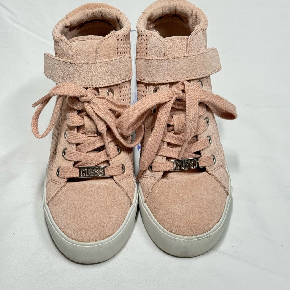 Guess Lace Up Wedge Sneaker Women's Size 7 Soft Pink Suede‎ Leather